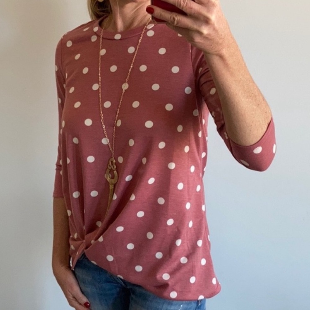Mauve & White Polka Dot 3/4 Sleeve Top - Picture 4 of 6